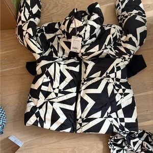 H&M Perfect Moment Jacket